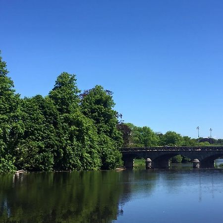 Grand Hotel Fermoy Buitenkant foto
